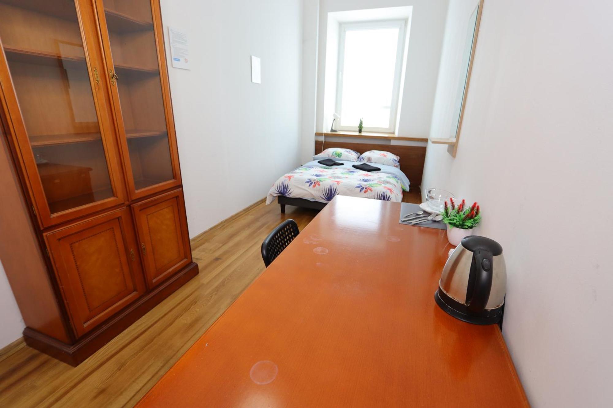 Fantastic Waw - C19 Room E Варшава Экстерьер фото